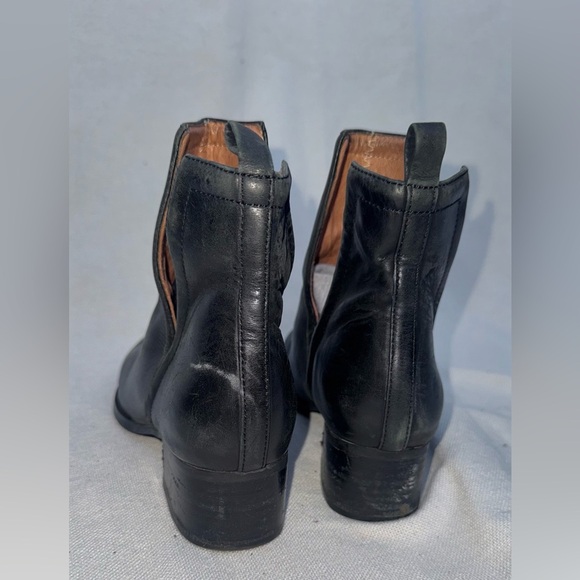 Jeffrey Campbell, Black Booties, Oriley Cut Out, Women’s Size 8 - Picture 4 of 8